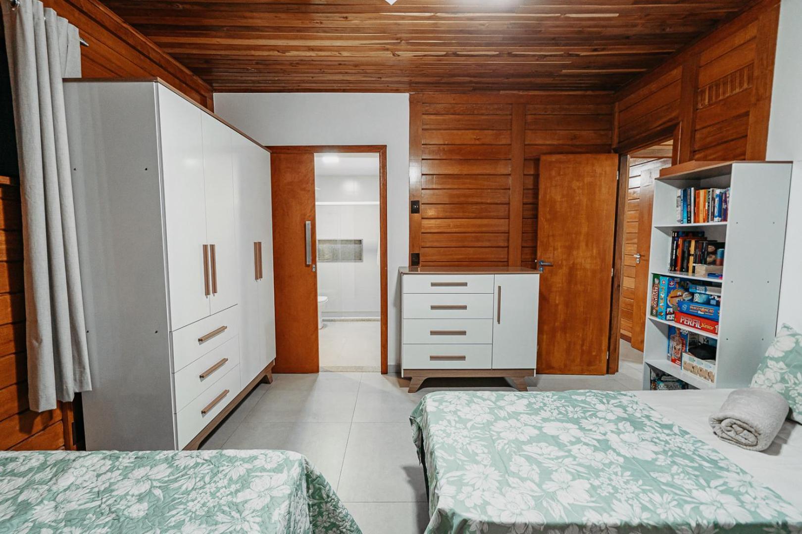 Casadecastelhanos: Beachfront Suites with Pool and Gourmet Kitchen Anchieta  Exterior photo