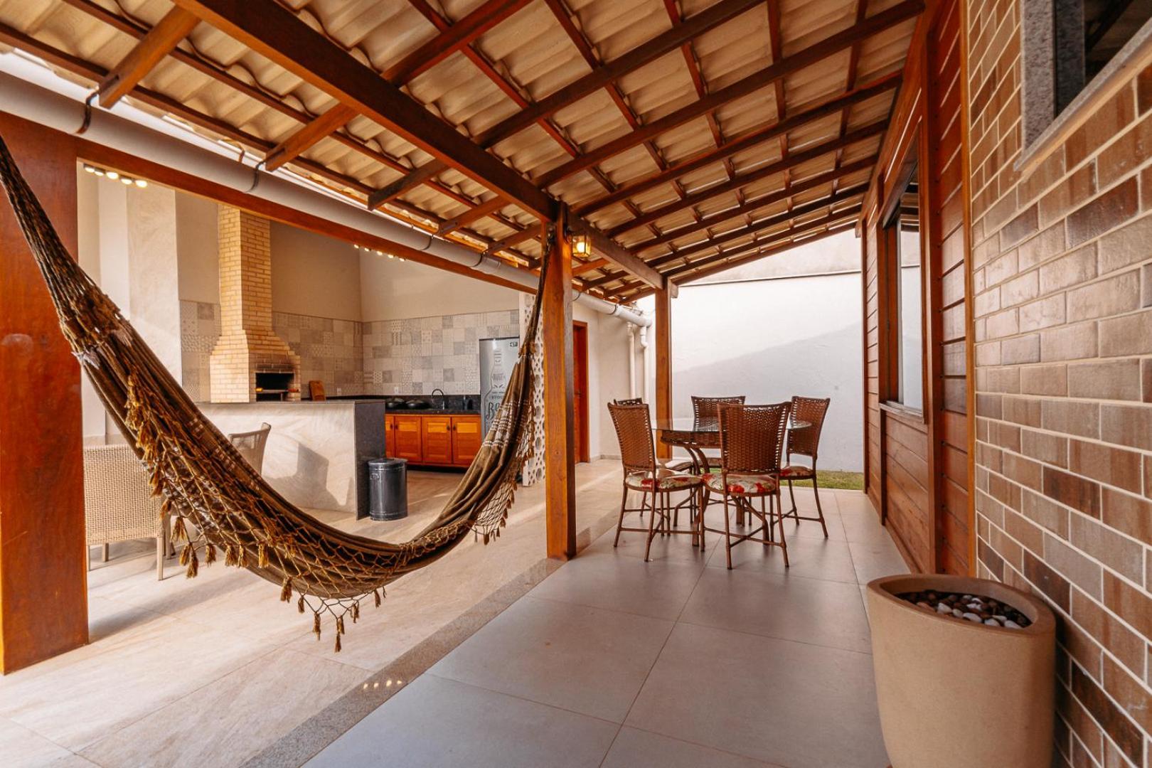 Casadecastelhanos: Beachfront Suites with Pool and Gourmet Kitchen Anchieta  Exterior photo