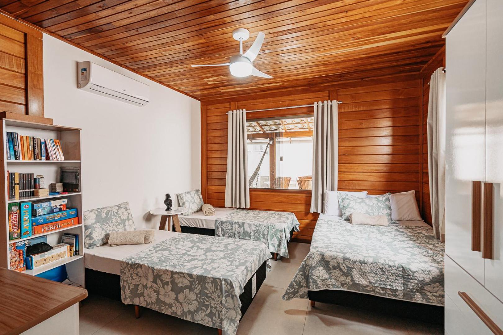 Casadecastelhanos: Beachfront Suites with Pool and Gourmet Kitchen Anchieta  Exterior photo